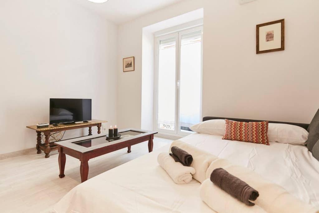 Original Y Coqueto Apartamento Junto A Plaza Mayor Apartment มาดริด ภายนอก รูปภาพ